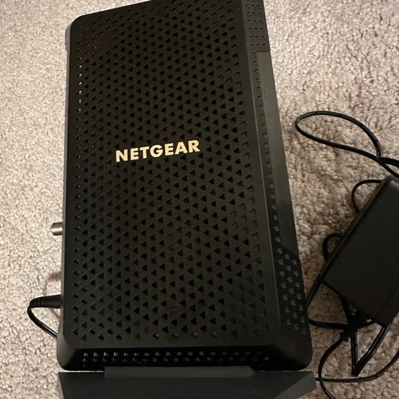 NETGEAR Nighthawk CM 1200 Mult-Gig Speed Cable Modem